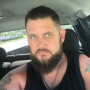 Meet your Posher, Clinton